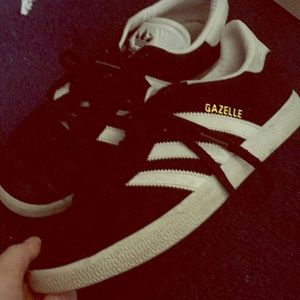 Adidas shoes gazelle